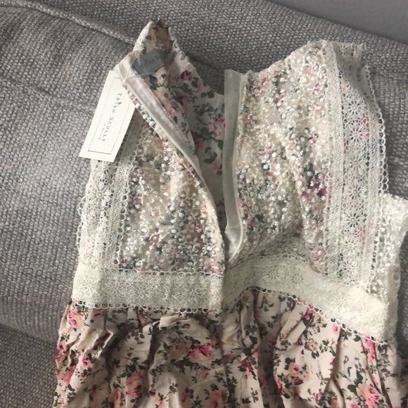 Trish Scully Child dress ( never worn with tags) - Picture 3 of 3